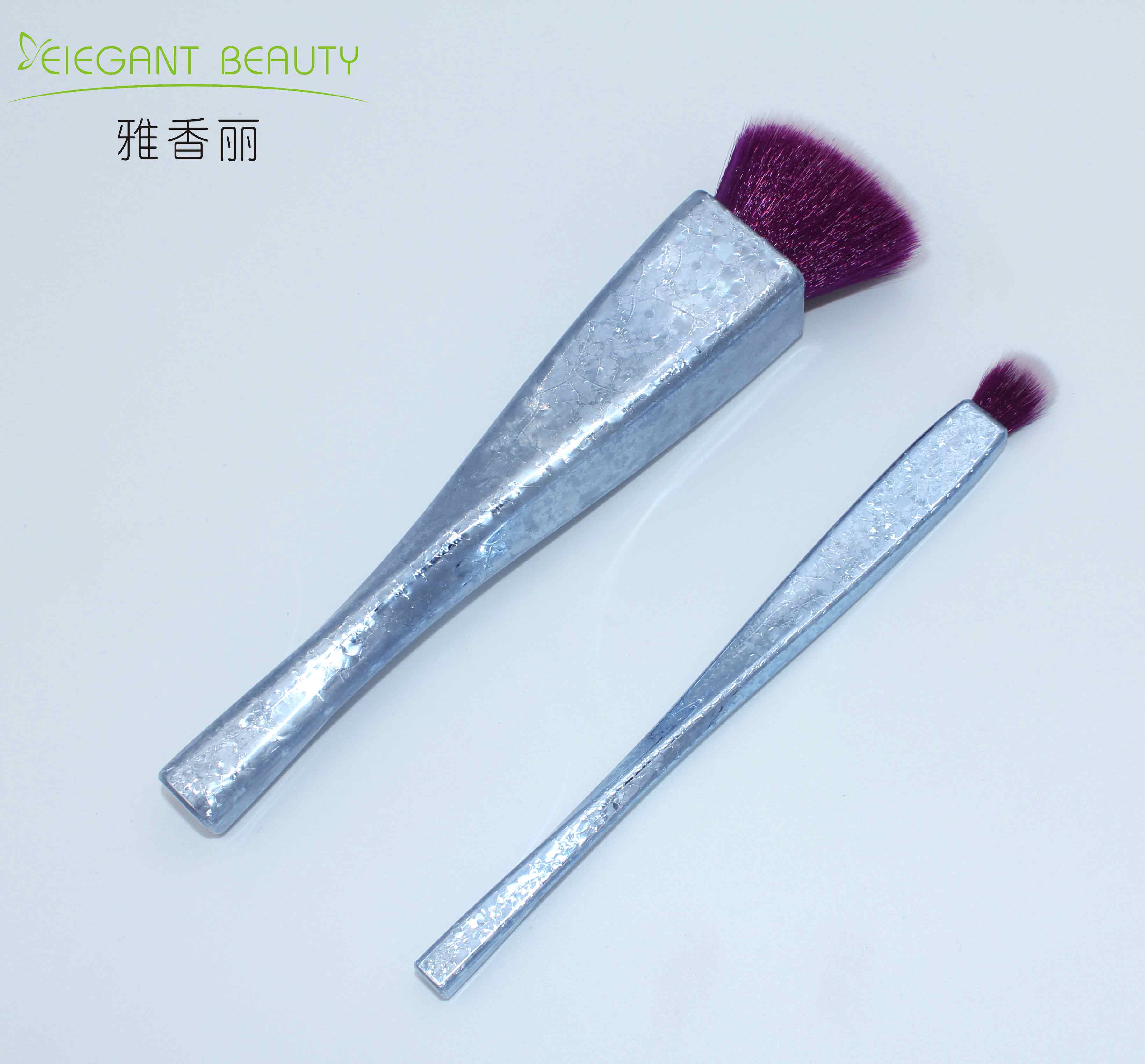 9I看片成人免费套裝：打造專業妝容的必備之選
