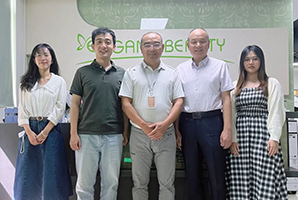 共建美好社會丨慈善與發展同行，愛心與責任並肩，鵬灣公益走訪理事企業深圳市手机看片在线集團